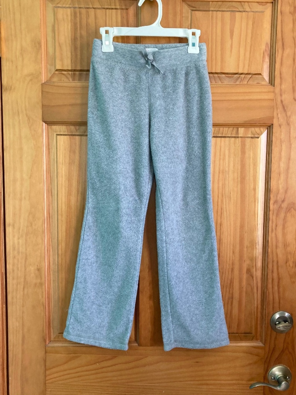 Girl’s size 7/8 Children’s Place soft and comfy gray sweatpants
